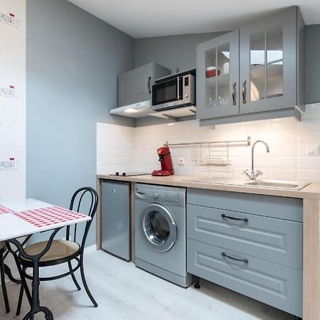 Le Paris Eiffel - Appartement Cosy En Plein Centre Bourgoin-Jallieu Extérieur photo